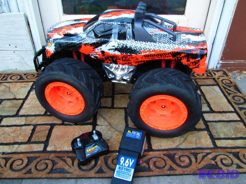 lot 247 image: Remote control monster truck with battery...
