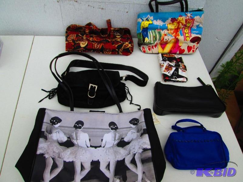 lot 48 image: Lot of assorted handbags, all in good conditi...