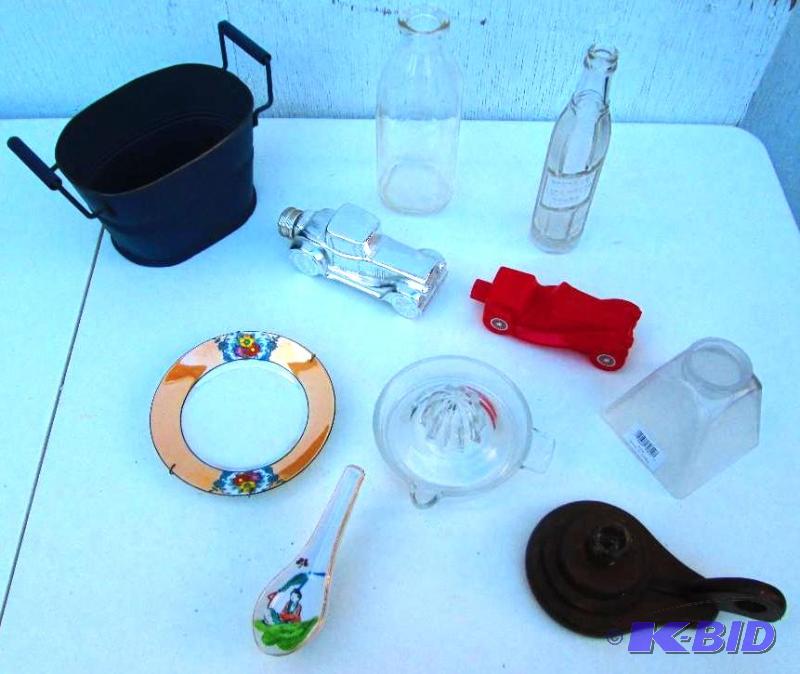 lot 77 image: Vintage Porter Soda Water bottle, milk bottle...