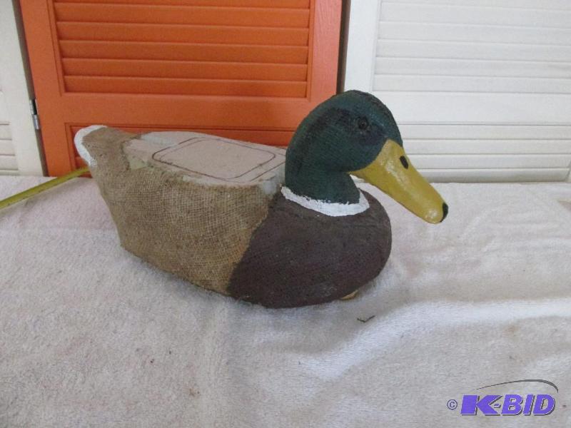 lot 11 image: Hand Made Duck Decoy