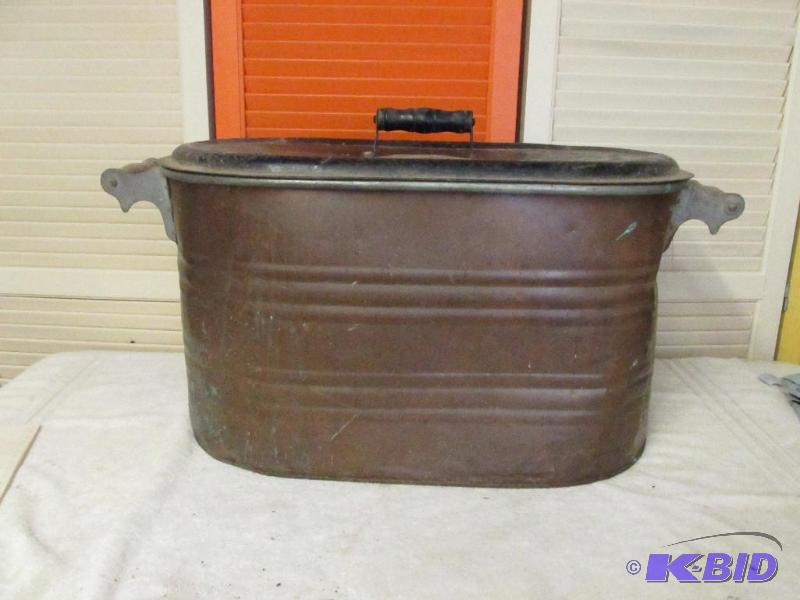 lot 115 image: Old Metal Tub with Cover