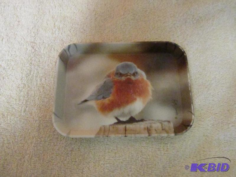 lot 121 image: The Mad Blue Bird Ring Tray.