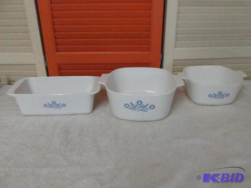 lot 126 image: Three Corning Ware Dishes