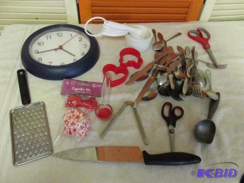 lot 129 image: A Group of Flatware and Kitchen Items