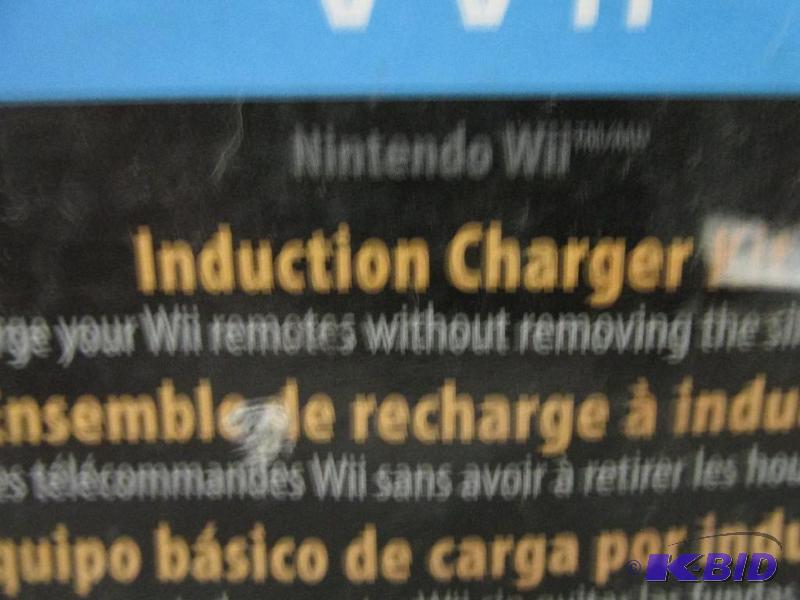 lot 25 image: A WII Induction Charger