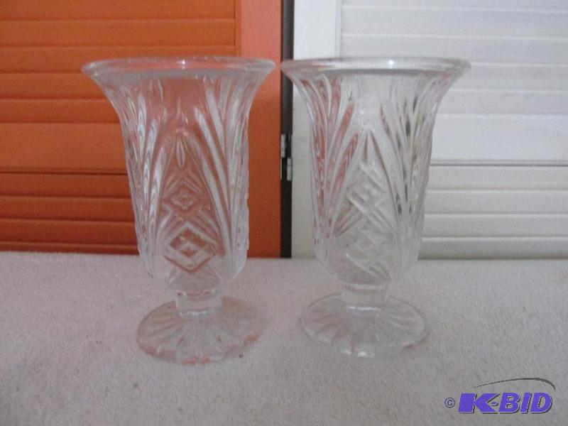 lot 28 image: Two Glass Goblets or Vases.