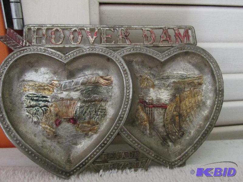 lot 31 image: Hoover Dam Double Heart Pewter Dish.