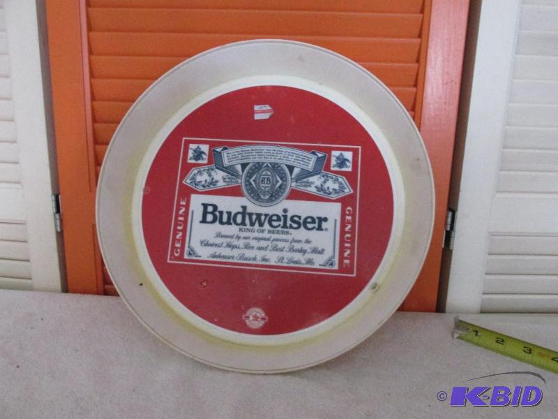 lot 35 image: Budweiser Tray