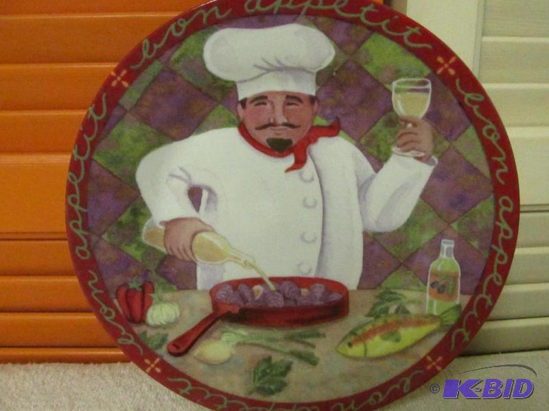 lot 77 image: Collectors Plate.
