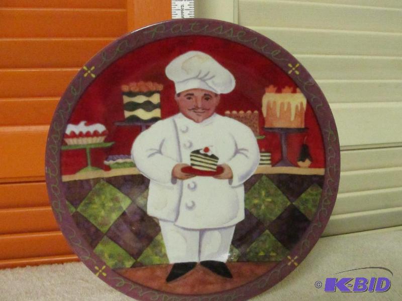 lot 79 image: Collectors Plate.
