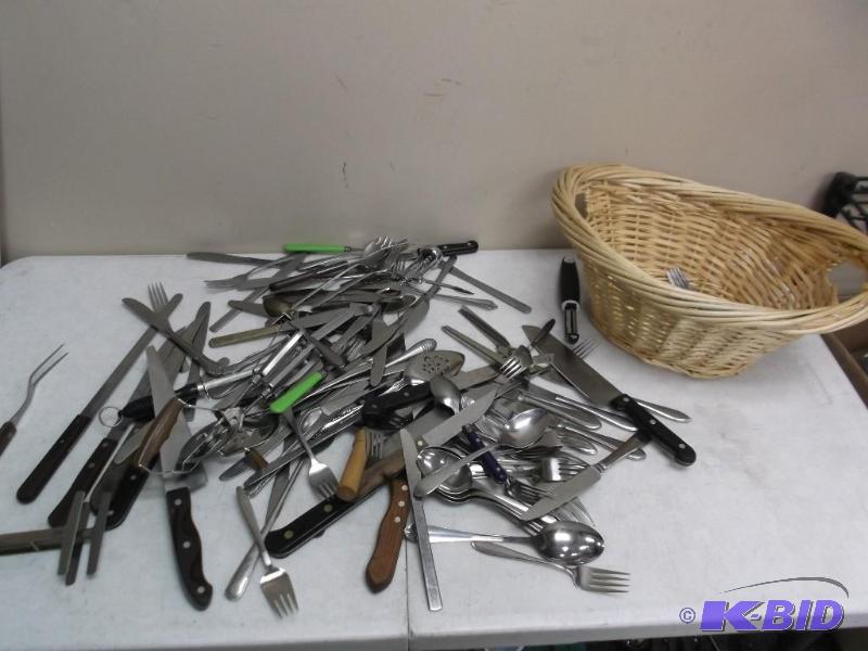 Huge Lot of Kitchen Silverware...