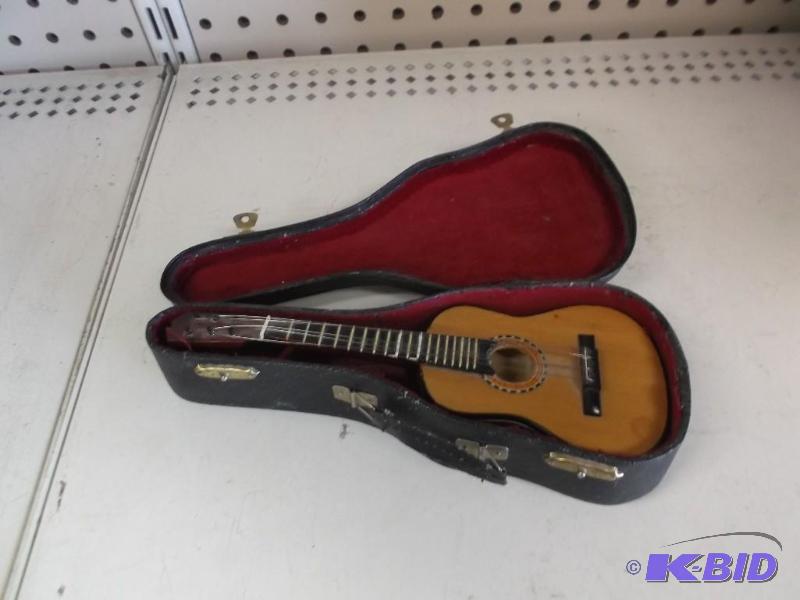 MINI Guitar And Case...