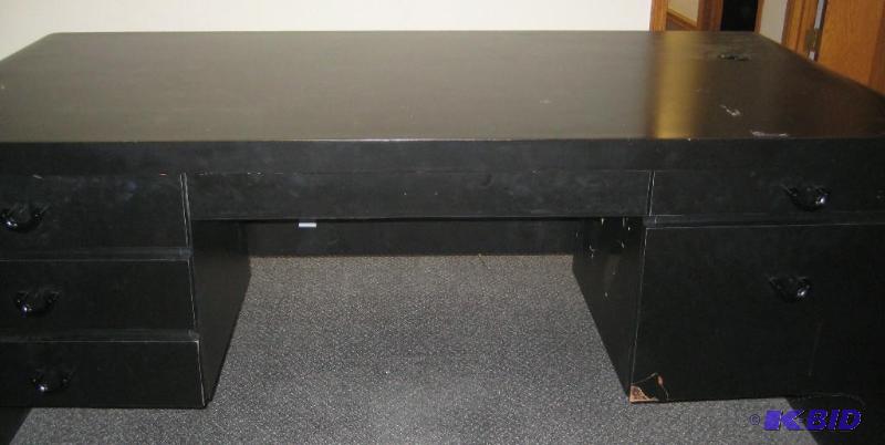 Black Office Desk (Matches Credenza Following This Listing)