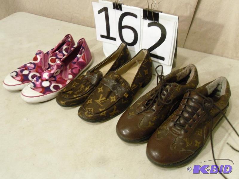 lot 162 image: 2 Pair of LV Shoes (10 and 8.5) and 9.5 Coach...