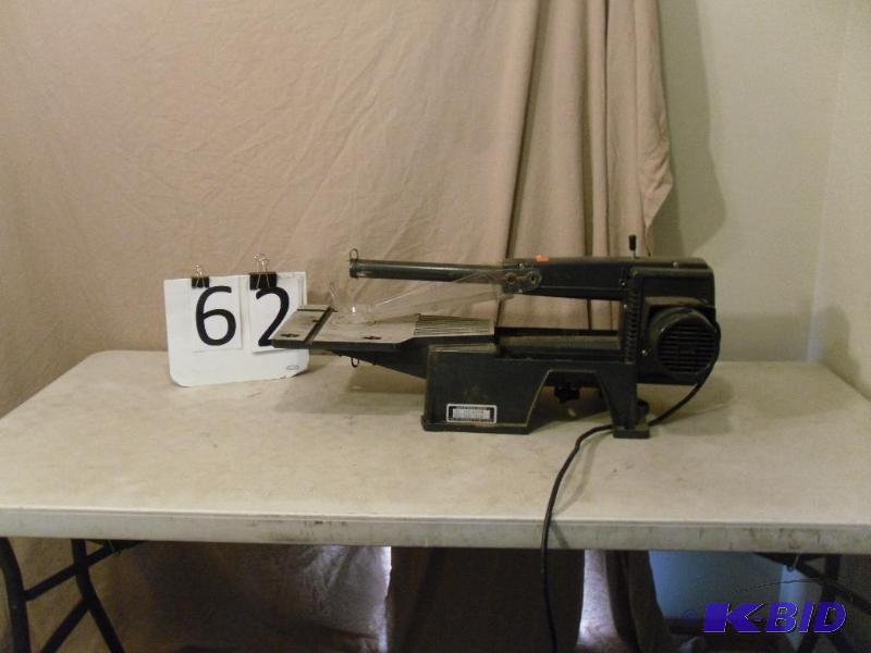 lot 62 image: Sears Scroll Saw. Tested and Works. No blade....