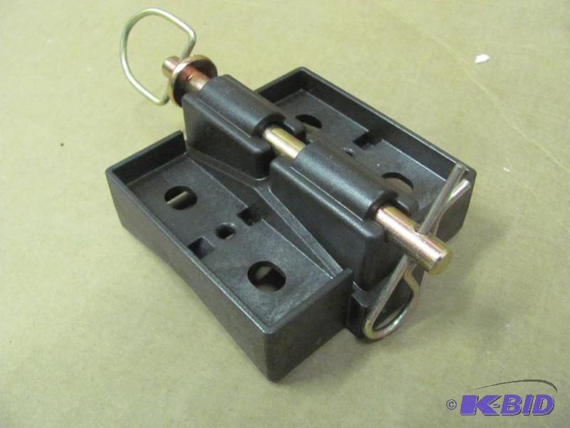 NEW (in original factory package) Quick Detac...