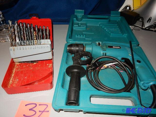 Makita drill and Drill Bits