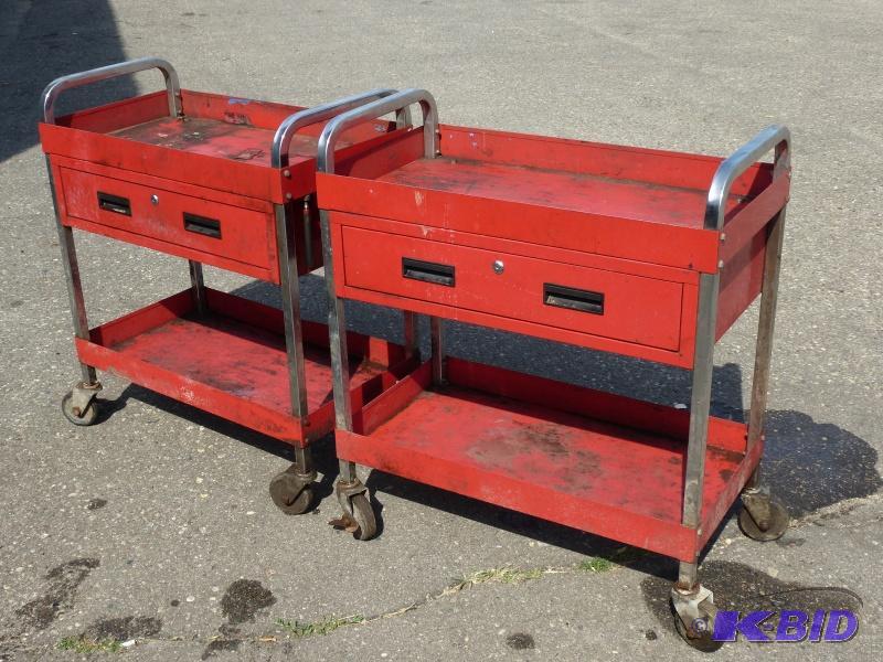 Red Tool Carts Rollaway tool carts with lock...