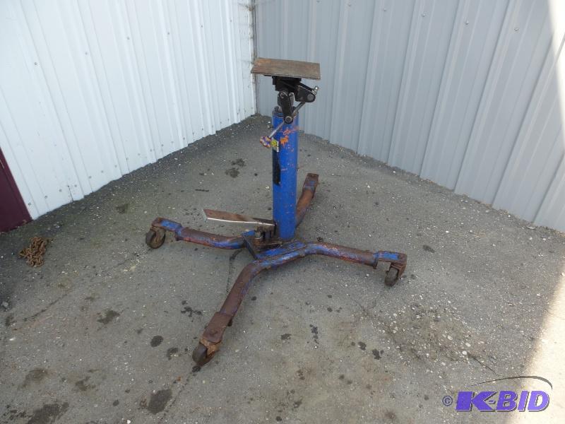 ADT EngineTransmission jack Model # 7312 12...