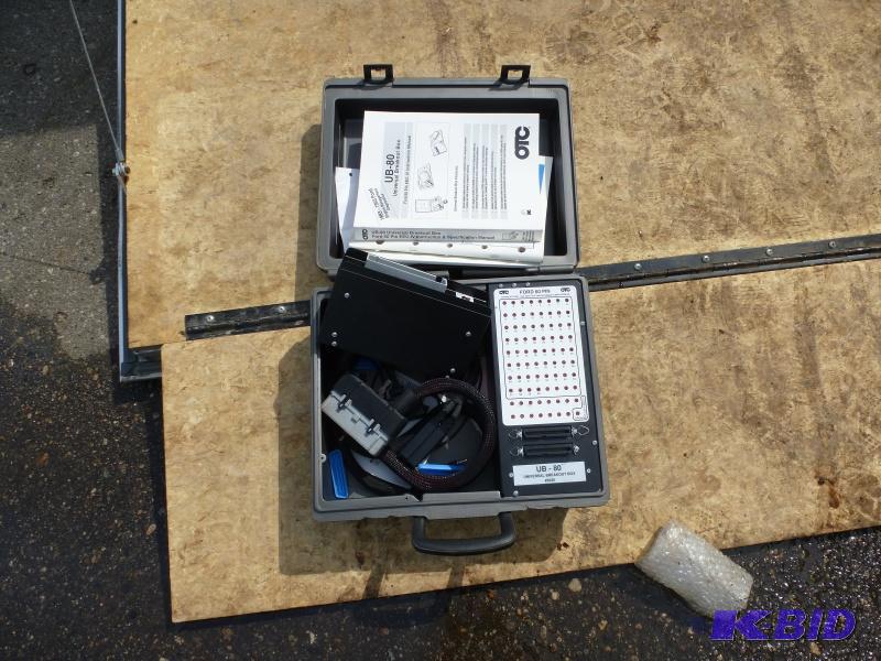 OTC Universal Breakout box Model# UB-80 Ford...