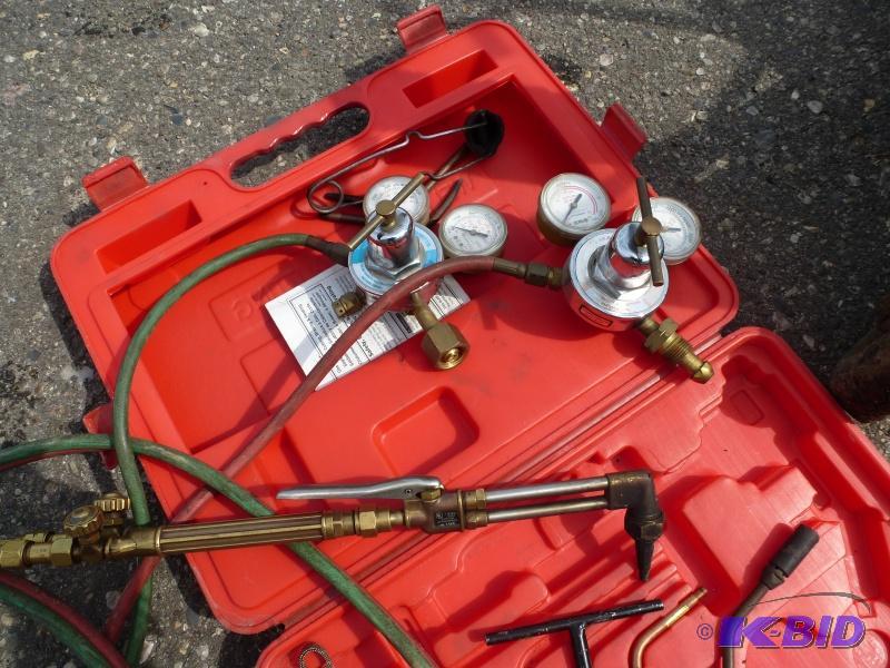 Marquette Acetylene Torch set Comes with ext...