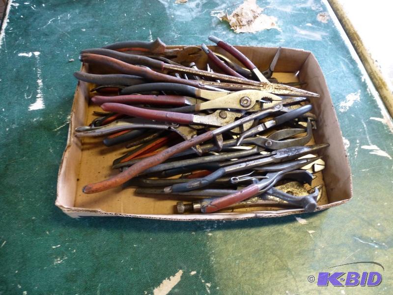 Box# 19 Assorted pliers-&nbsp Needle nose, v...