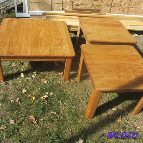 Oak End and Coffee Tables