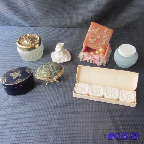 Dresser Boxes