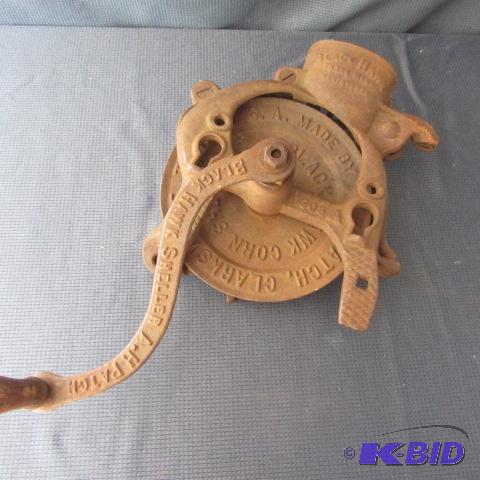 Box Corn Sheller