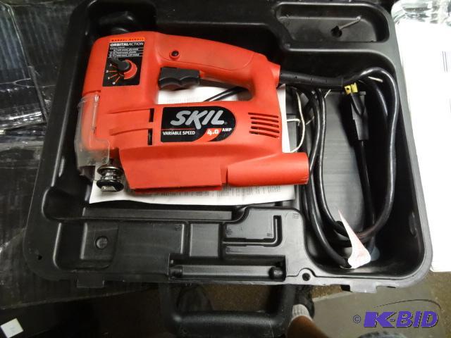 lot 15 image: USED Skil Jigsaw. Model 4470. Manual Scroll, ...