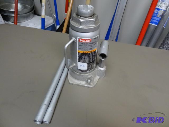 lot 156 image: Prolift 12 Ton Bottle Jack with Handle...