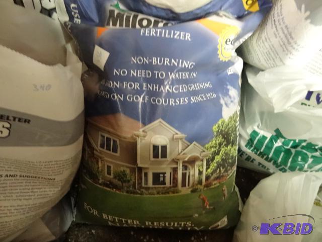 lot 337 image: Approx 36 lbs Milorganite Organic Nitrogen wi...