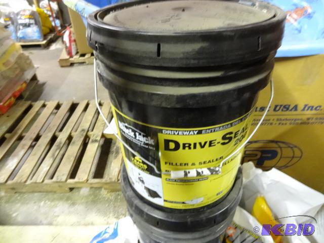 lot 338 image: Qty 3 NEW 5 Gallon Pails Driveway Sealer...