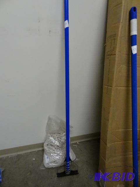 lot 54 image: NEW Quickie Standard Mop handle and mop head...