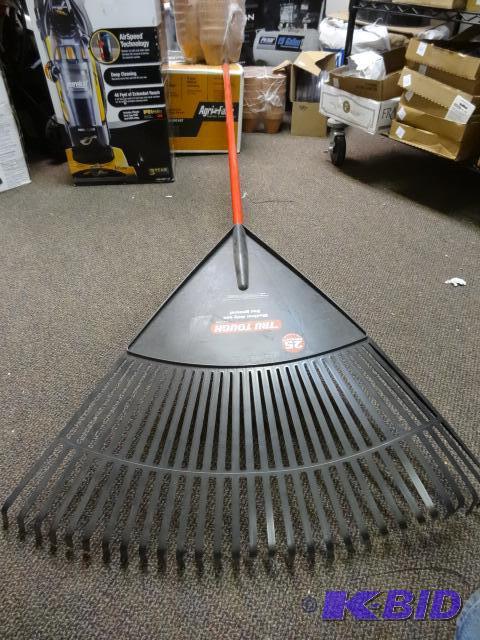 lot 86 image: NEW Tru Tough Medium Duty Poly Rake with 25 y...