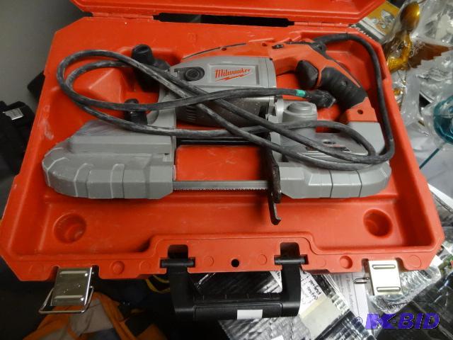 lot 9 image: USED Milwaukee Deep Cut Portable Band Saw Mod...