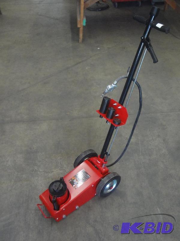 New Big Red 22-Ton AirHydraulic Commercial J...