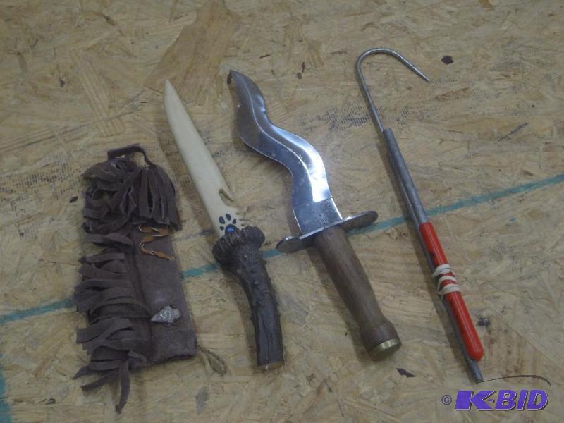 Lot Of Vintage Knives &amp Tools...