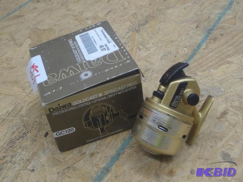 Daiwa Gold Cast III Reel With Box...