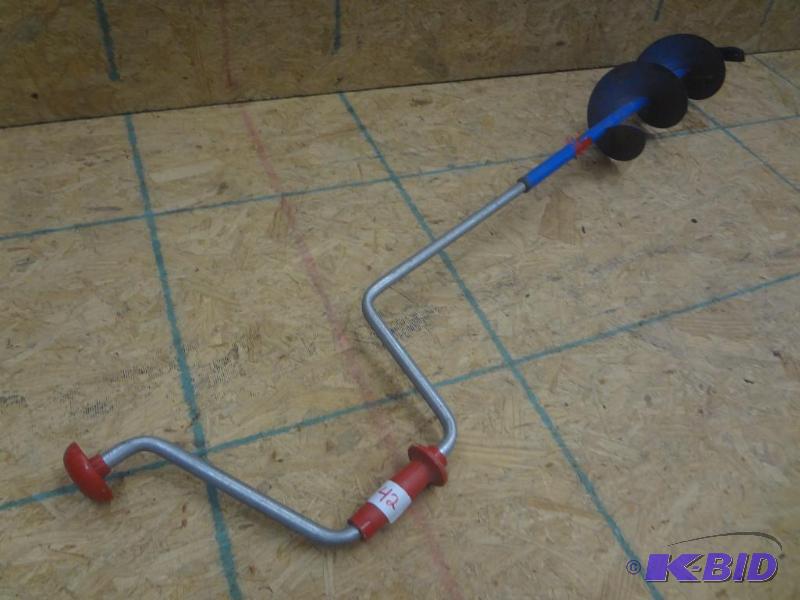 Hand-Crank Ice Auger...
