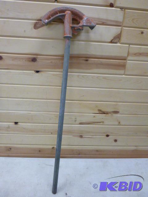lot 15 image: 34" Thinwall&nbspor 12" Ridgid B...
