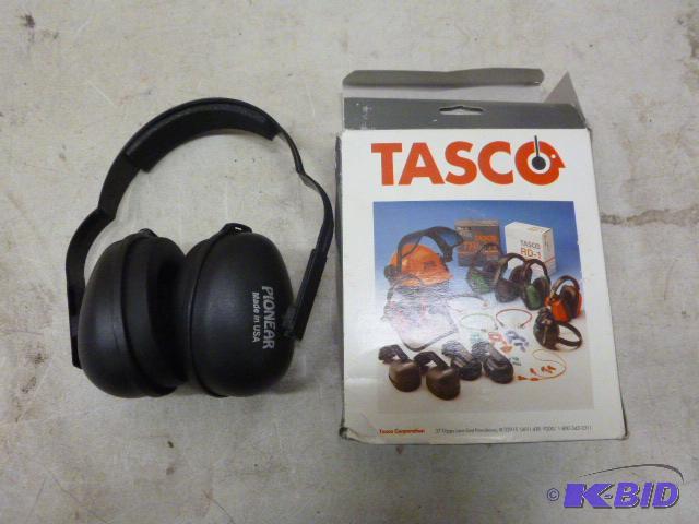 lot 159 image: Tasco Pioneer Hearing Protectors ...