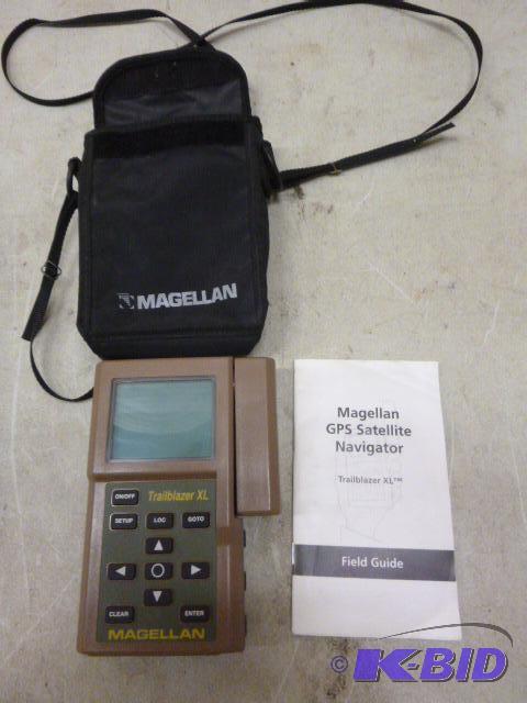 lot 200 image: Magellan GPS Satellite Navigator Trailblazer ...