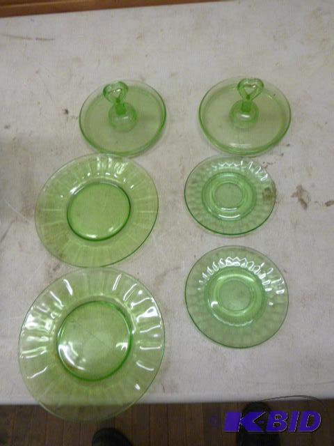 lot 223 image: Green Glassware...