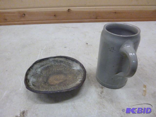 lot 264 image: Mug and Nut Bowl...