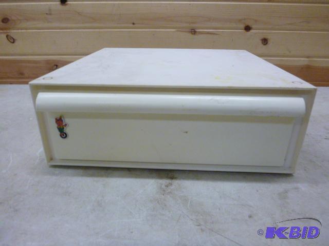 lot 285 image: Storage Drawer 5 34" X 16" X 16&qu...