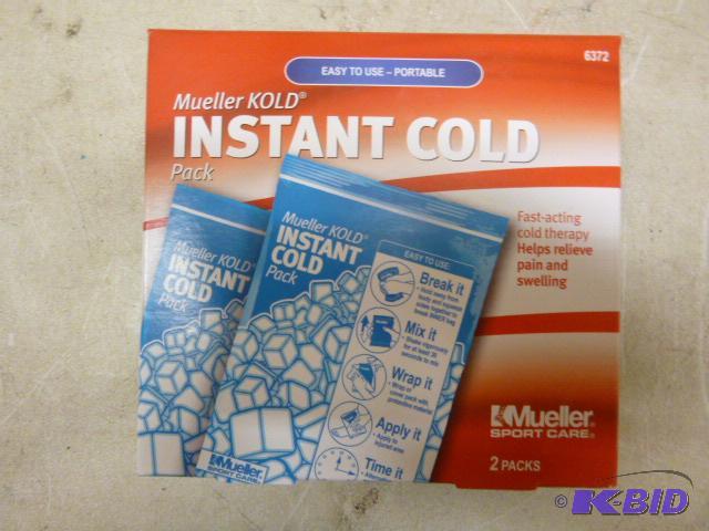 lot 31 image: 2 Mueller Kold Instant Cold Packs...