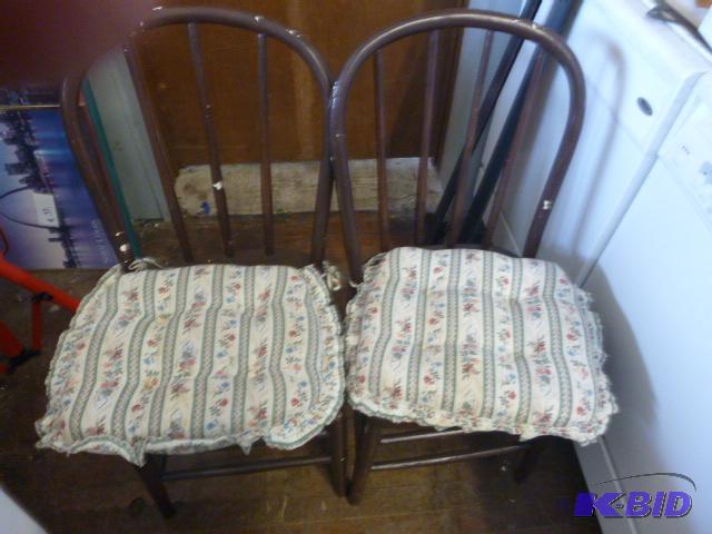 lot 56 image: 2 Wooden Chairs with Cushions...