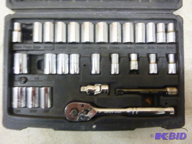 lot 95 image: 14" Drive Socket Set Missing 2 sockets...