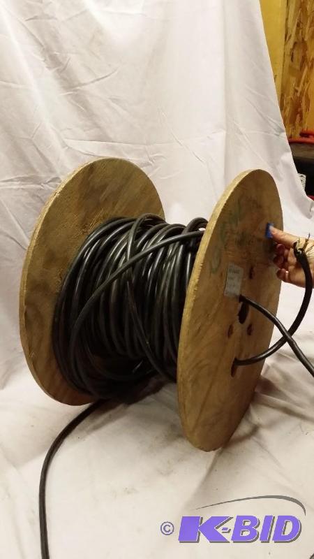 lot 16 image: Reel of General cable 22 gauge 6 pair direct ...